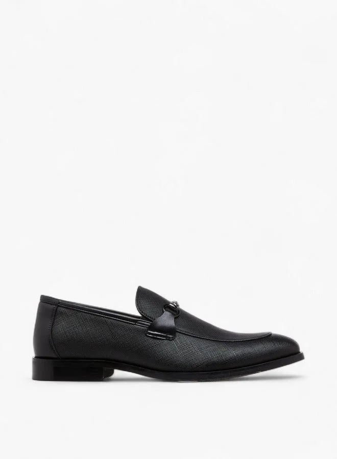 DUCHINI Men's Metal Accent Loafers